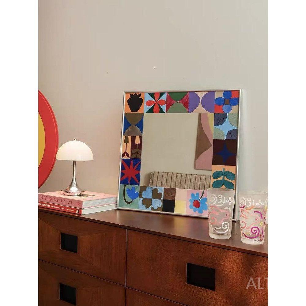 캔버스 미러 인테리어 거울 컬러풀 모델 A 60x60cm 밝은 은색 아크 금속프레임 - 상세 이미지 2