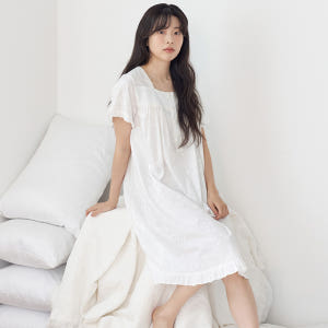 화이트퓨어 반팔 여름 빅사이즈 순면 여성 홈웨어 원피스 잠옷 착용 후기 | 사이즈/핏 총정리 - 상품 이미지 1
