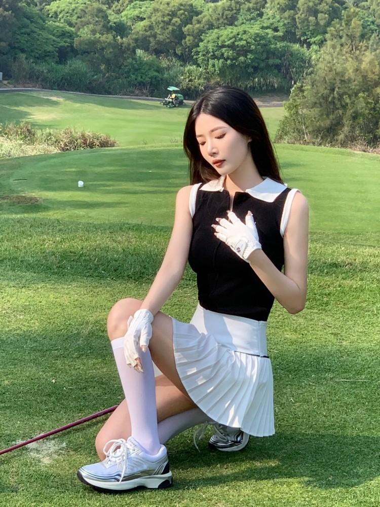 여성 골프웨어 긴팔 민소매 상의 카라티셔츠 미니스커트 세트 봄 가을 여름 스포츠웨어 여름브이넥민소매상의+화이트미니스커트세트 m - 상세 이미지 5
