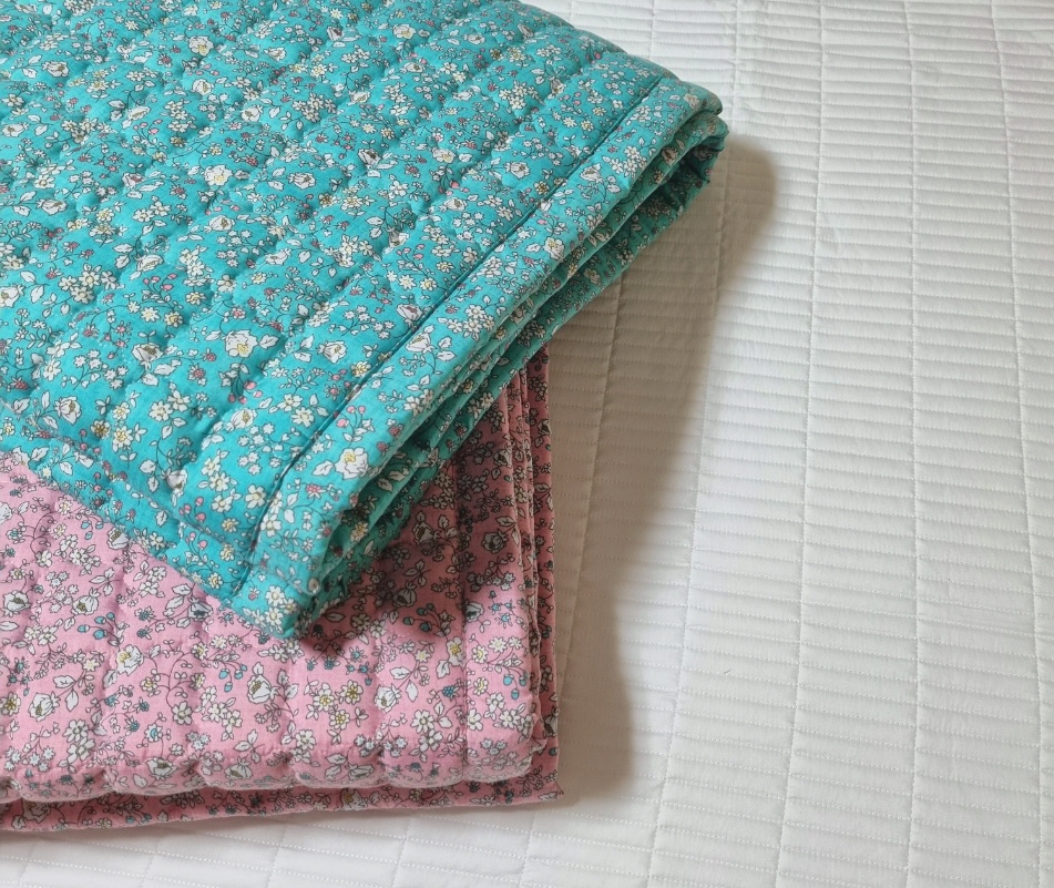 두툼한 매트리스패드 침대 요 침대까는이불 사계절 누빔 패드 SS