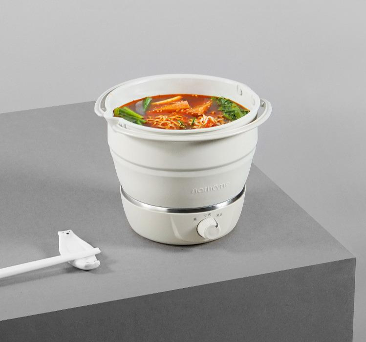 휴대용 멀티쿠커 전기포트 접이식 캠핑용 쿠커 만능 경량 베이지+글로벌 어댑터 플러그 - 상품 이미지
