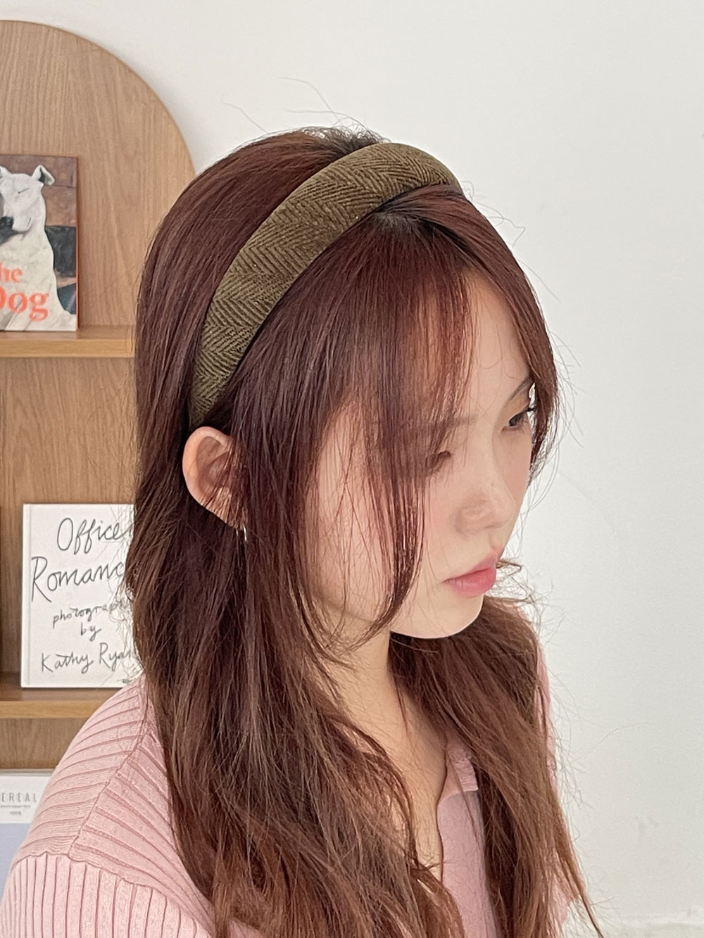 스웨이드벨벳헤링본 얇은머리띠 스웨이드머리띠 벨벳헤어밴드 - 상세 이미지 4