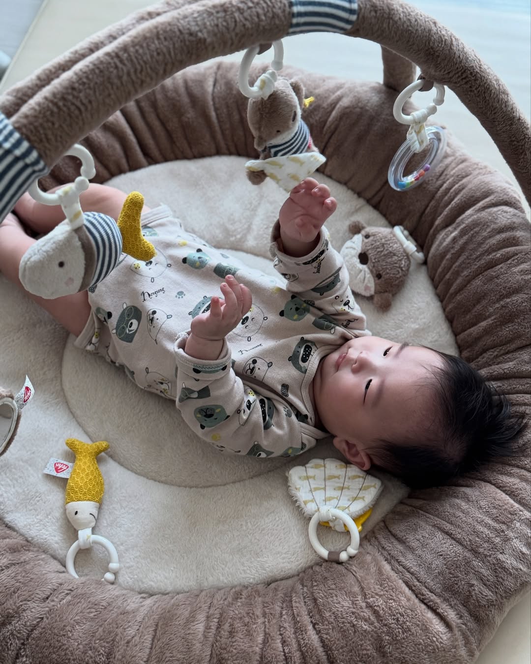 베이비펜 수달 아기 체육관 플레이 매트