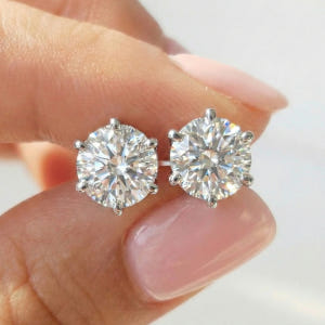 14K 모이사나이트 랩 다이아 고급형 1캐럿 5부 3부 귀걸이 솔직 후기 | 실사용자 리뷰 분석 - 상품 이미지 1