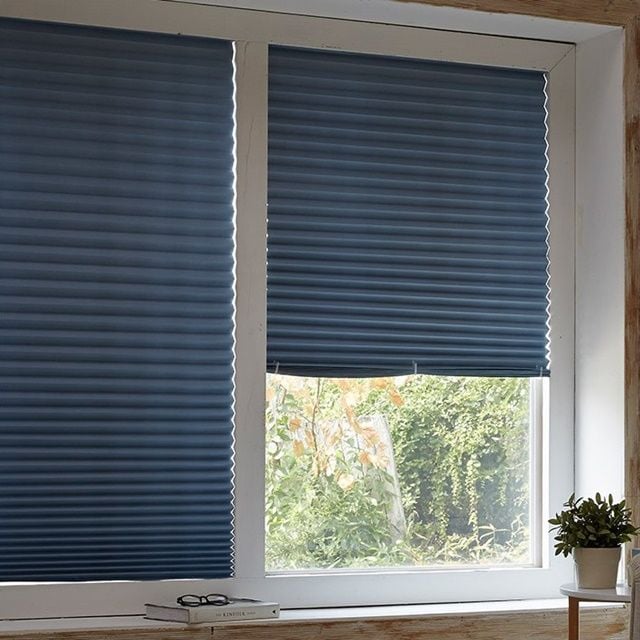 먼지 차단 못없이 붙이는 셀프 암막 블라인드 기본]화이트