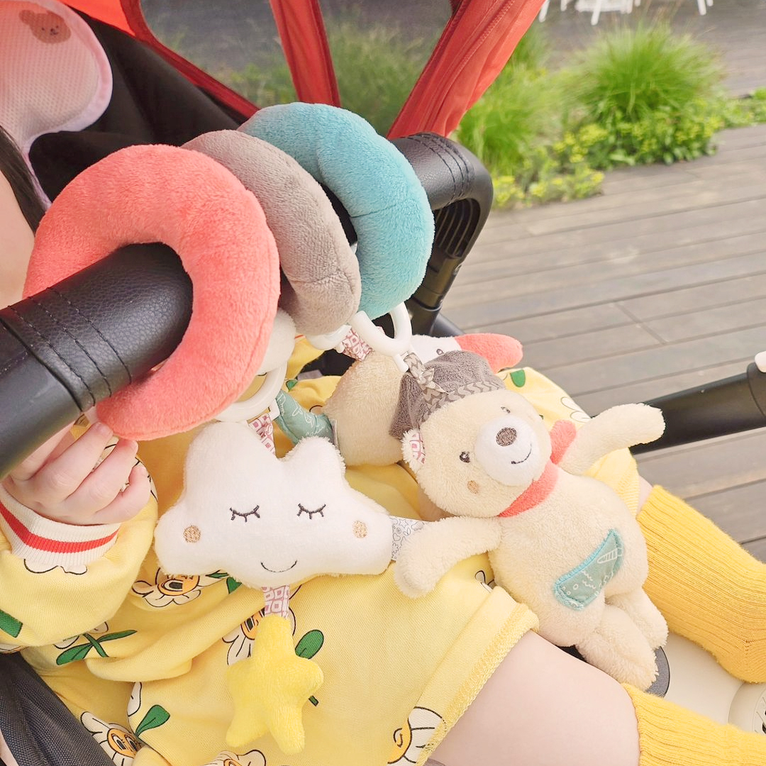 베이비펜 브루노 롤링 아기 유모차 카시트 딸랑이 장난감 모빌