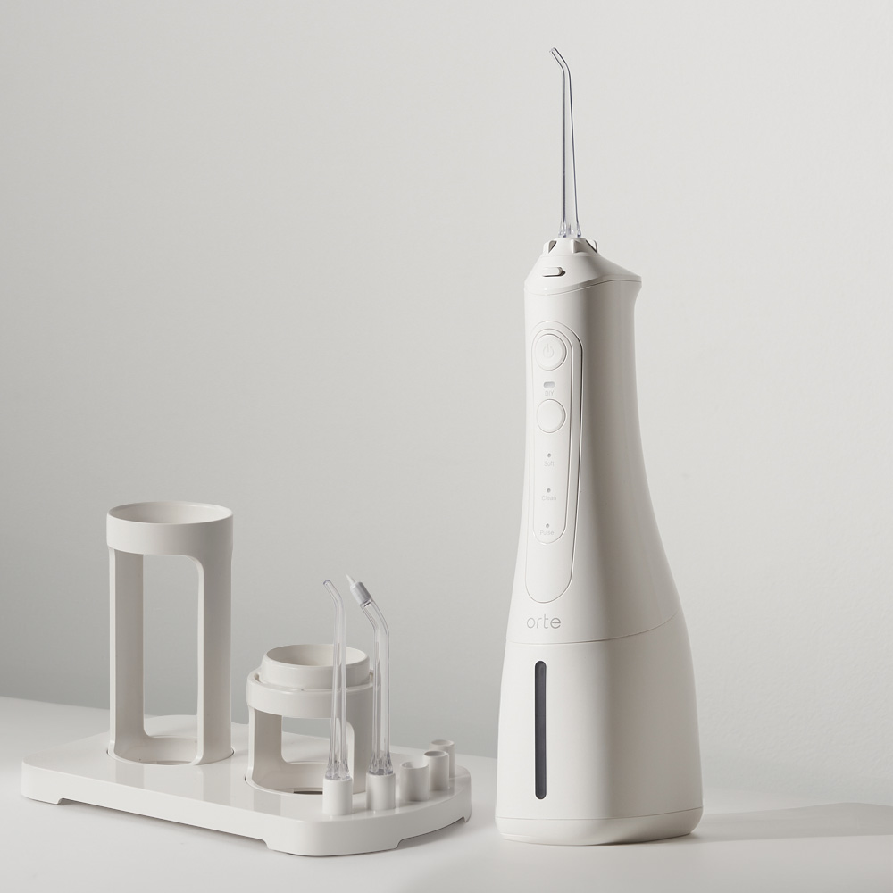 오르테 워터밸런스 UV 구강세정기 휴대용 물치실 치아 치간 세척 물양치 물칫솔 제품 이미지