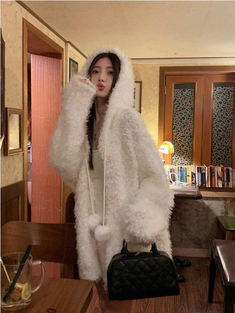 울코트 고퀄 뽀글이 퍼코트룩 연말모임룩 에코퍼롱코트 겨울코트 밍크코트 인조퍼 페이크퍼코트 - 상품 이미지