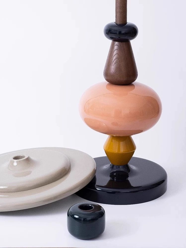 원형 협탁 미니 간이 유니크 디자인 북유럽 카페 침실 오리지널 45 x 69cm 조립 필요 - 상세 이미지 4