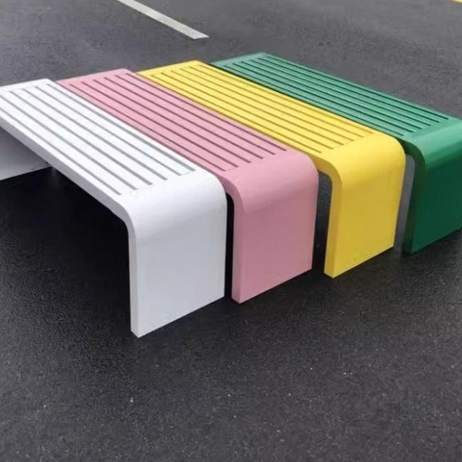 철제 공원 벤치 의자 야외 휴게실 펜션 포토존 의자