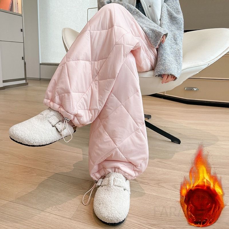 여성 캐주얼 데일리 퀼팅 누빔 고무줄 밴딩 와이드 조거 팬츠 겨울 방한 기모 바지 밑단 스트링 - 상세 이미지 3