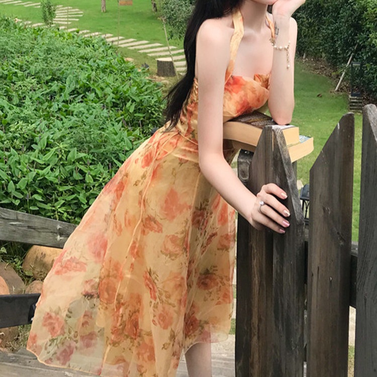여름 꽃무늬 홀터넥 시스루 쉬폰 가볍고 시원한 하늘하늘 A라인 플레어 여성스러운 - 상세 이미지 3