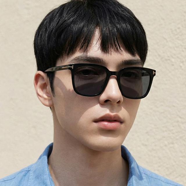 톰포드 이동욱 선글라스 TF1132K 01A 뿔테 아시안핏 빅사이즈 이동욱 착용