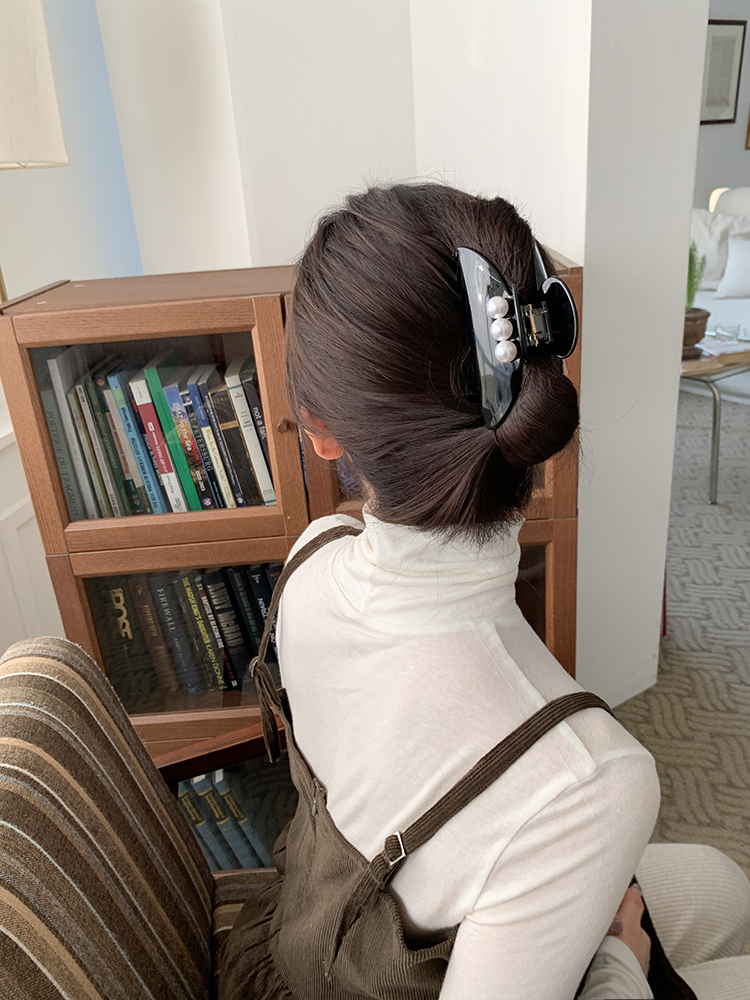 셀프러브 퓨어 펄 글로시 헤어클로 - 여성 진주 올림머리 반묶음 숱많은 셀룰로오스집게핀 이미지 6
