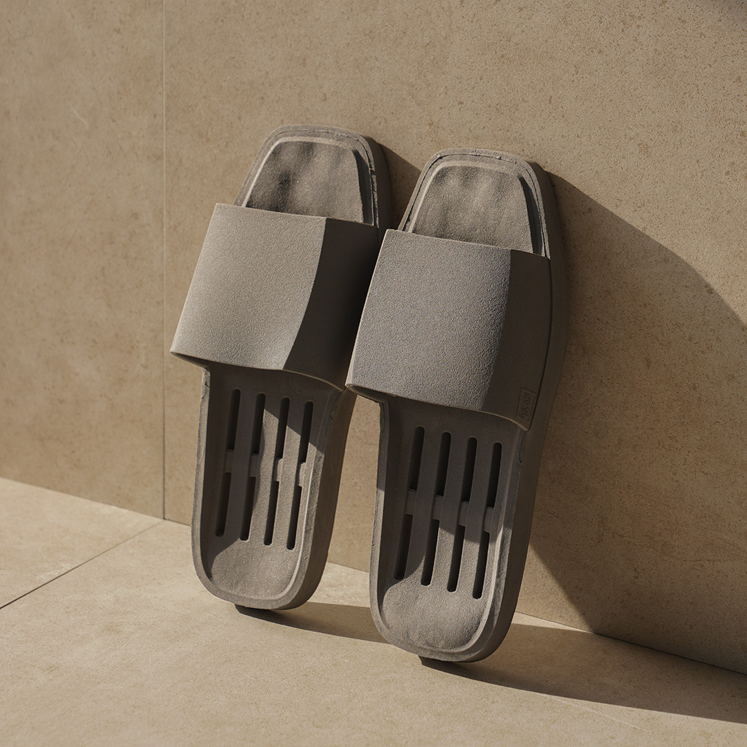 디어커스 퓨메노 욕실화 슬리퍼 제품 이미지