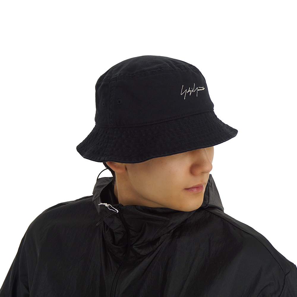 Y3 KURO Y-3 쿠로 요지야마모토 로고 비니 블랙 JZ0908