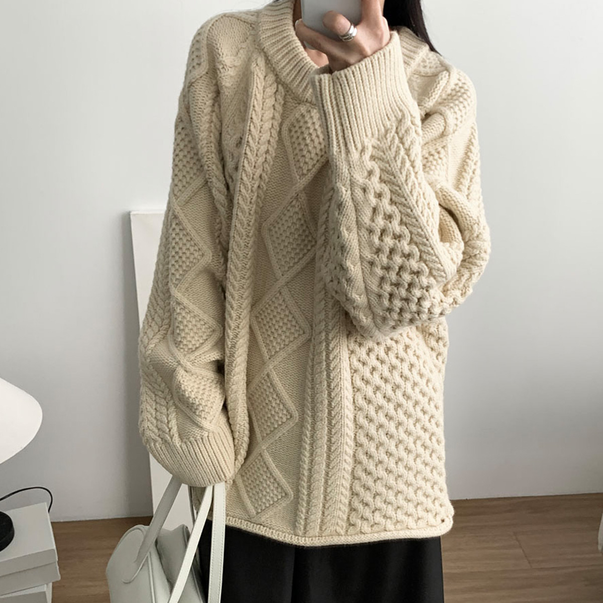 [당일발송] 버키 케이블 니트 롤링 오버핏 피셔맨 꽈배기 울니트 웨어링무드 (2c) 제품 이미지