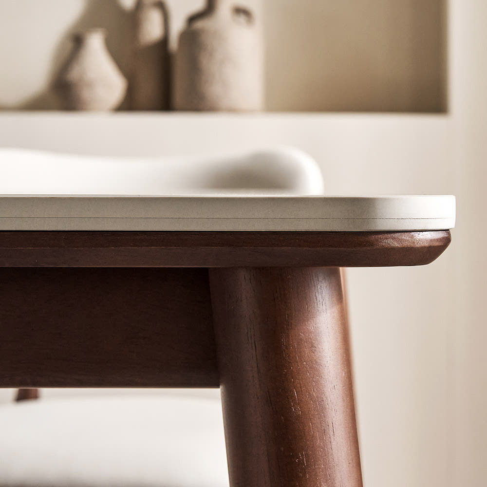 쏠앤까사 오브 세라믹 식탁