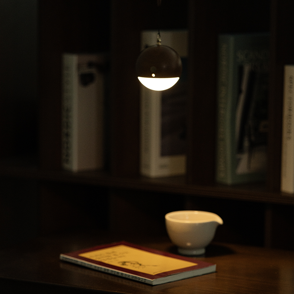 오르미 문볼 음성인식 무드등 침실 조명 벽걸이 탁상겸용 수면등