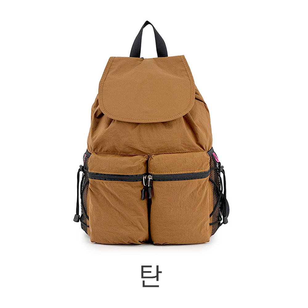여성 경량 폴리 데일리 미디엄 플랩 백팩 캐주얼 배낭 투포켓 스트링 조리형 백팩 이미지 8
