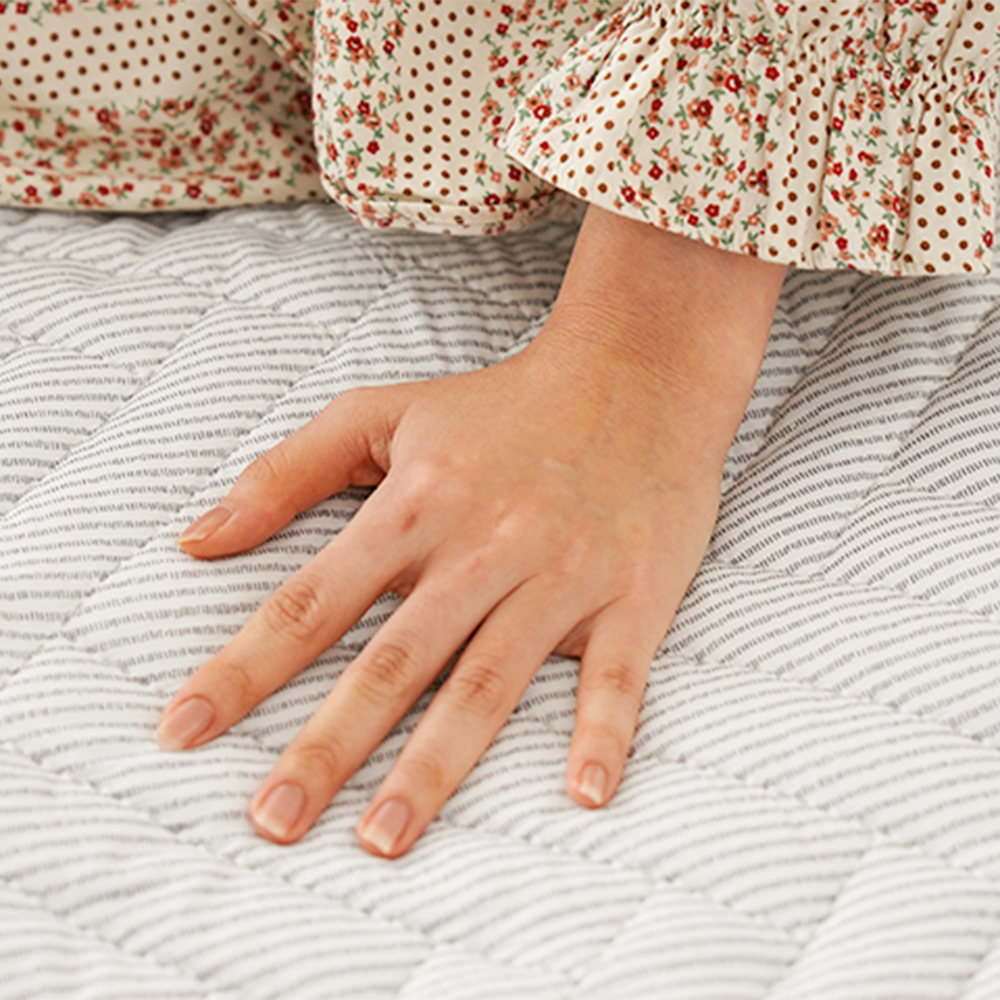 생활공작소 침대용 소형 전기장판 카본 거실용전기장판 대형 더블