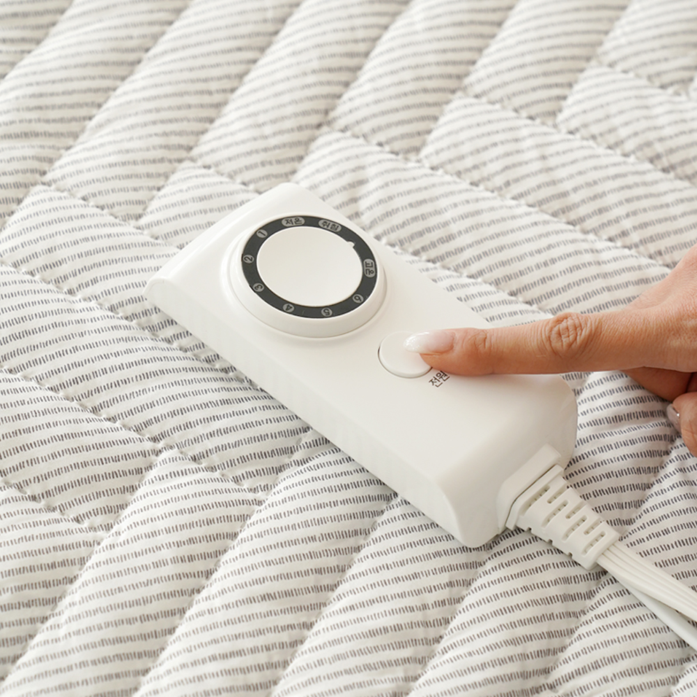 생활공작소 침대용 소형 전기장판 카본 거실용전기장판 대형 더블