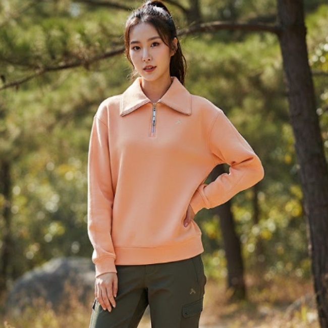 네파 아웃도어 여성 간절기 데일리 셔츠형 집업 긴팔티셔츠 - 상품 이미지