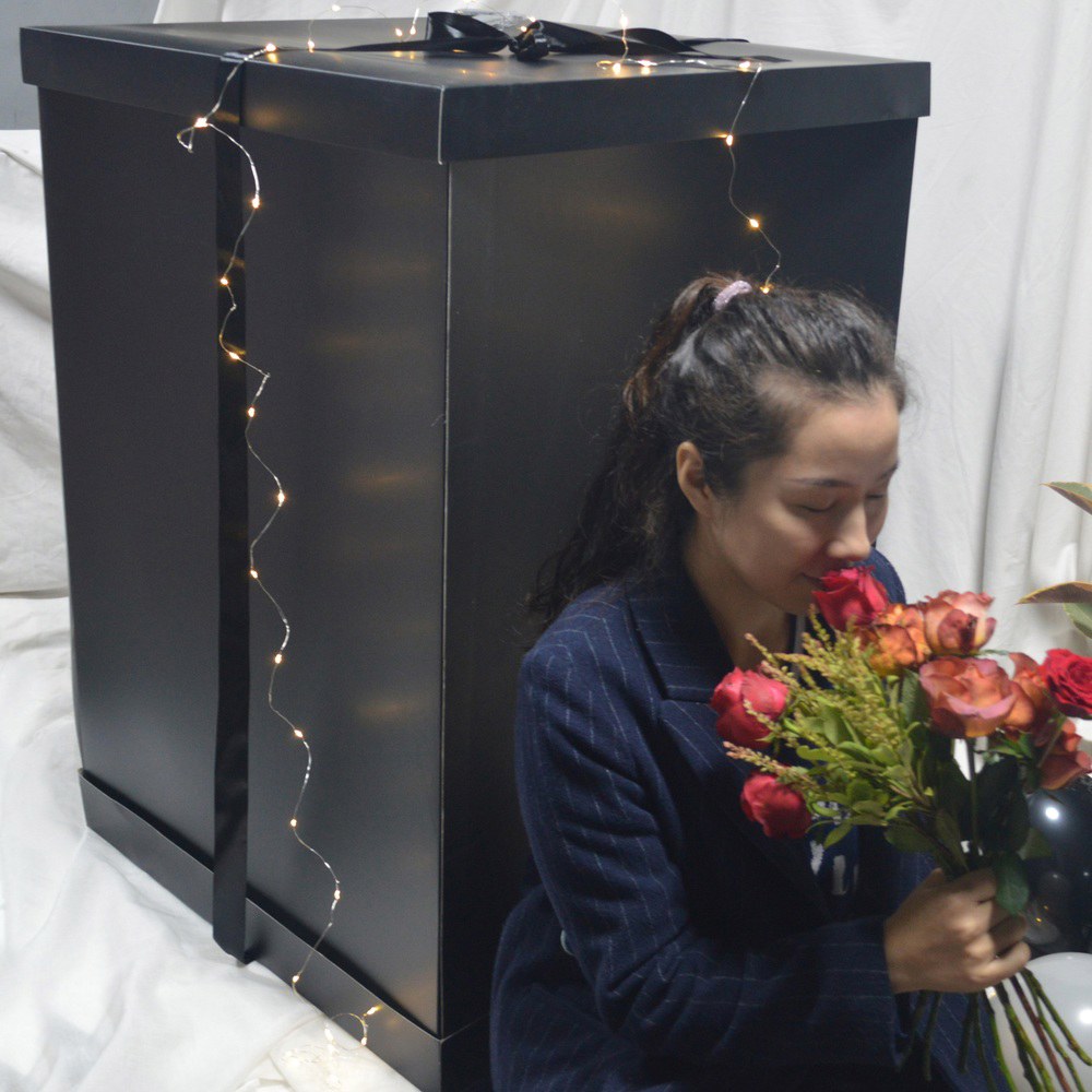 대형 선물박스 포장 포장박스 100cm 녹두 투명창박스 토끼보름달 박스 사람들어갈 하늘과 화이트 빈케이스 70x70x70CM 리본 - 상세 이미지 2