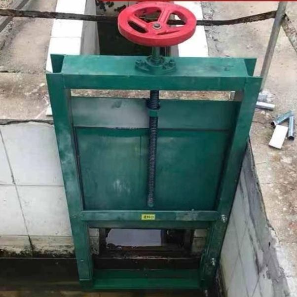 농수로 개폐기 도랑 물조절 게이트 물꼬 밸브 수문 수동 300mm 입구형 탄소강 운임 - 상품 이미지