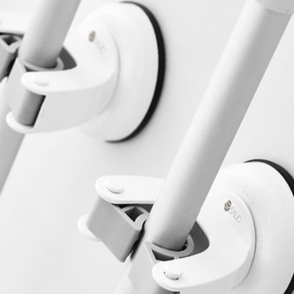 청소도구 흡착식 대걸레 밀대 봉 걸이 거치대