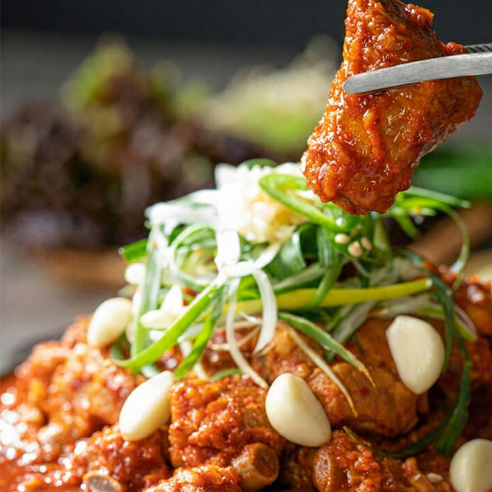 [더 저렴한 통합배송]대구 동인동 통마늘 매운 찜갈비 800g 2인분 35년 알싸한 감칠맛 이미지 7