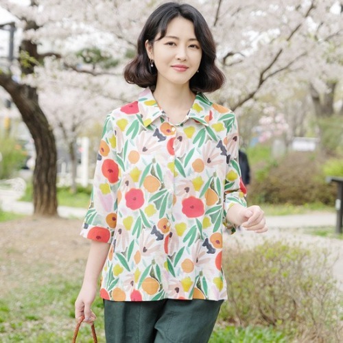 엄마옷 조이마담 T51651 플라워 카브라 셔츠 남방블라우스 중년여성의류 - 상품 이미지