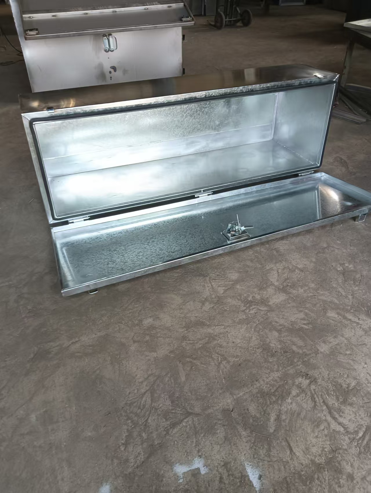 트럭 공구함 1톤 적재함 철제 공구통 박스 상자 화물차 1.5mm 90x50x50 - 상세 이미지 4
