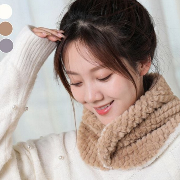부드러운 폴리에스터 목도리 엠보싱 털 목도리 따뜻한 겨울 - 상품 이미지