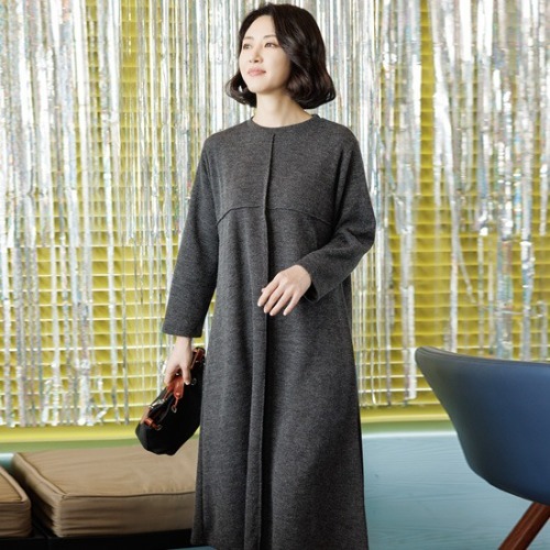 엄마옷 조이마담 ON1430 핀턱 기모 원피스 중년여성의류 - 상품 이미지
