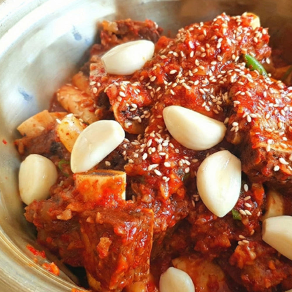 [더 저렴한 통합배송]대구 동인동 통마늘 매운 찜갈비 800g 2인분 35년 알싸한 감칠맛 이미지 8