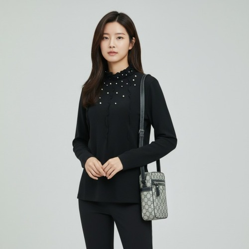 엄마옷 조이마담 T51791 은하수 진주 프릴넥 티셔츠 중년여성의류 - 상품 이미지