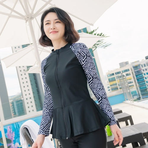 조이마담S7131 미로배색 프릴 래쉬가드 상의 50대60대중년여성 빅사이즈수영복 - 상품 이미지