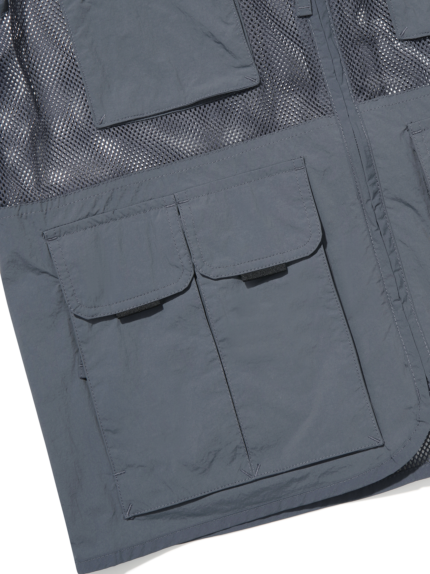 [본사직영] K2 남성 FLYHIKE 유틸리티 V넥 메쉬 베스트 Carbon Blue KMM256271A 이미지 7