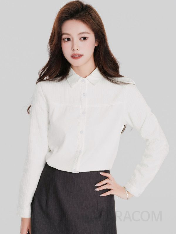 여성 데일리 루즈핏 따뜻한 기모 안감 베이직 셔츠 카라 포켓 긴팔 블라우스 오피스룩 출근룩 격식룩 정장 이너 상의 - 상세 이미지 3