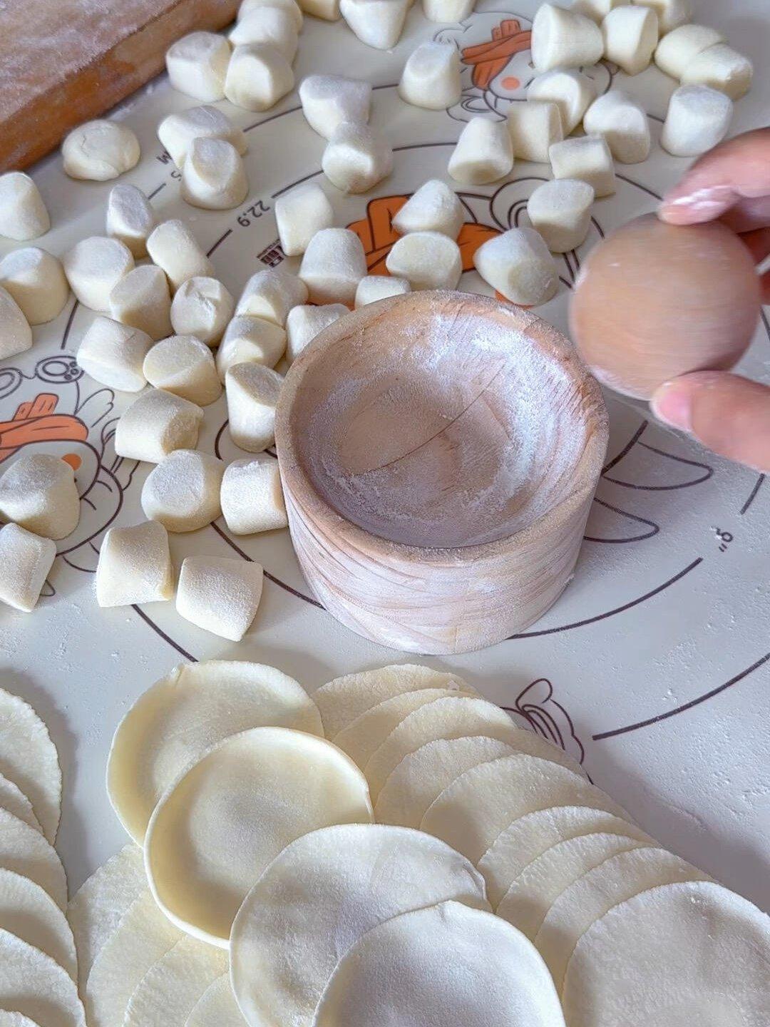 가정용 원형 만두피 만들기 나무 만두틀 논스틱 면피기 만두피 누름틀 1세트 이미지 2