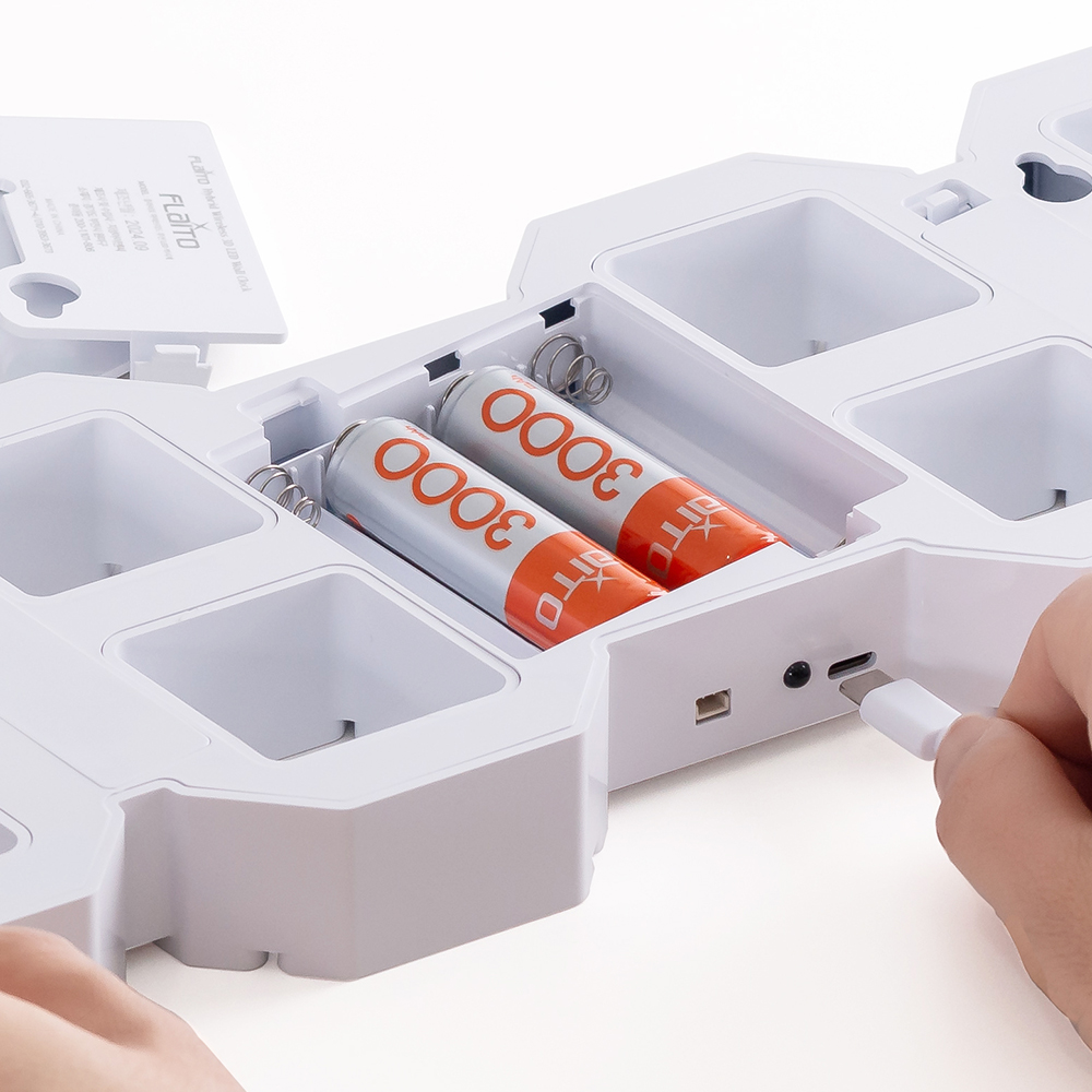 플라이토 무선 LED 벽시계 인테리어 거실 무소음 디지털 전자 벽걸이시계 하이브리드