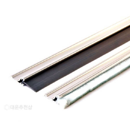 대운샵 바람막이 좌우 2.1M 샷시외풍 방충망모헤어 현관문고무패킹 현관문방풍 문틀바람막이