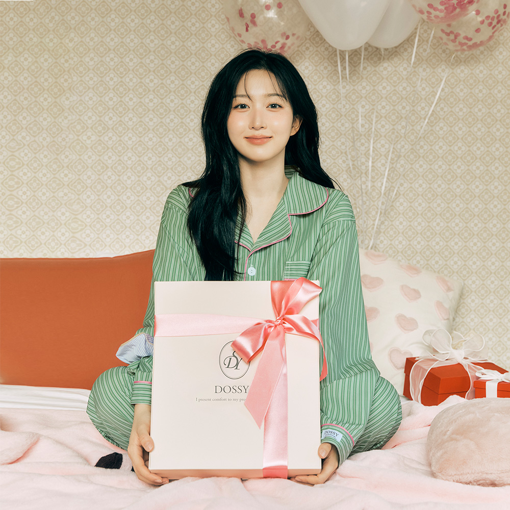 [도씨x해원 Pick][2PACK] 실크핏 웬즈데이 긴팔 카라 커플 잠옷 세트 홈웨어 제품 이미지