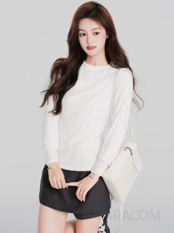 여성 페미닌 무드 루즈핏 기모 레이스 꽈배기 라운드넥 긴팔 티셔츠 블라우스 오피스룩 하객룩 - 상세 이미지 5