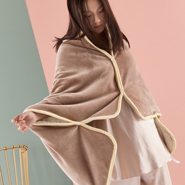 무릎담요 따뜻한 숄 망토 똑딱이무릎담요 블랭킷 극세사 밍크 담요 캠핑담요 똑딱이 극세사 망토 블랭킷
