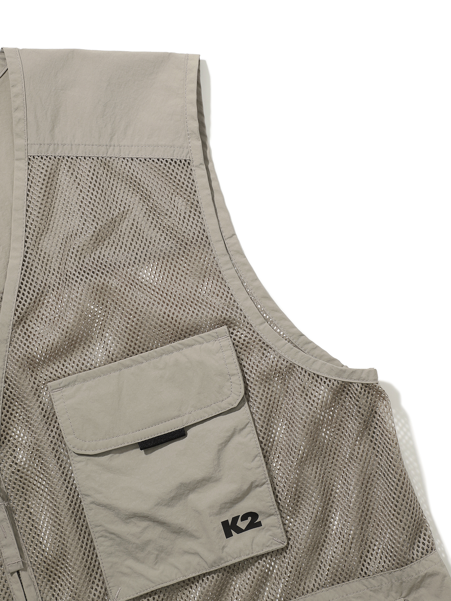 [본사직영] K2 남성 FLYHIKE 유틸리티 V넥 메쉬 베스트 D/GRAYISH BEIGE KMM25627JS - 상세 이미지 2
