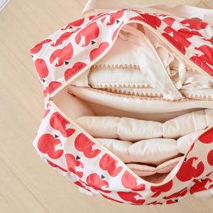 오우아스튜디오 낮잠 이불가방 어린이집 방수 캐리어 연결 애플레드 육아맘 솔직 후기 | 실사용 리뷰 - 상품 이미지 4