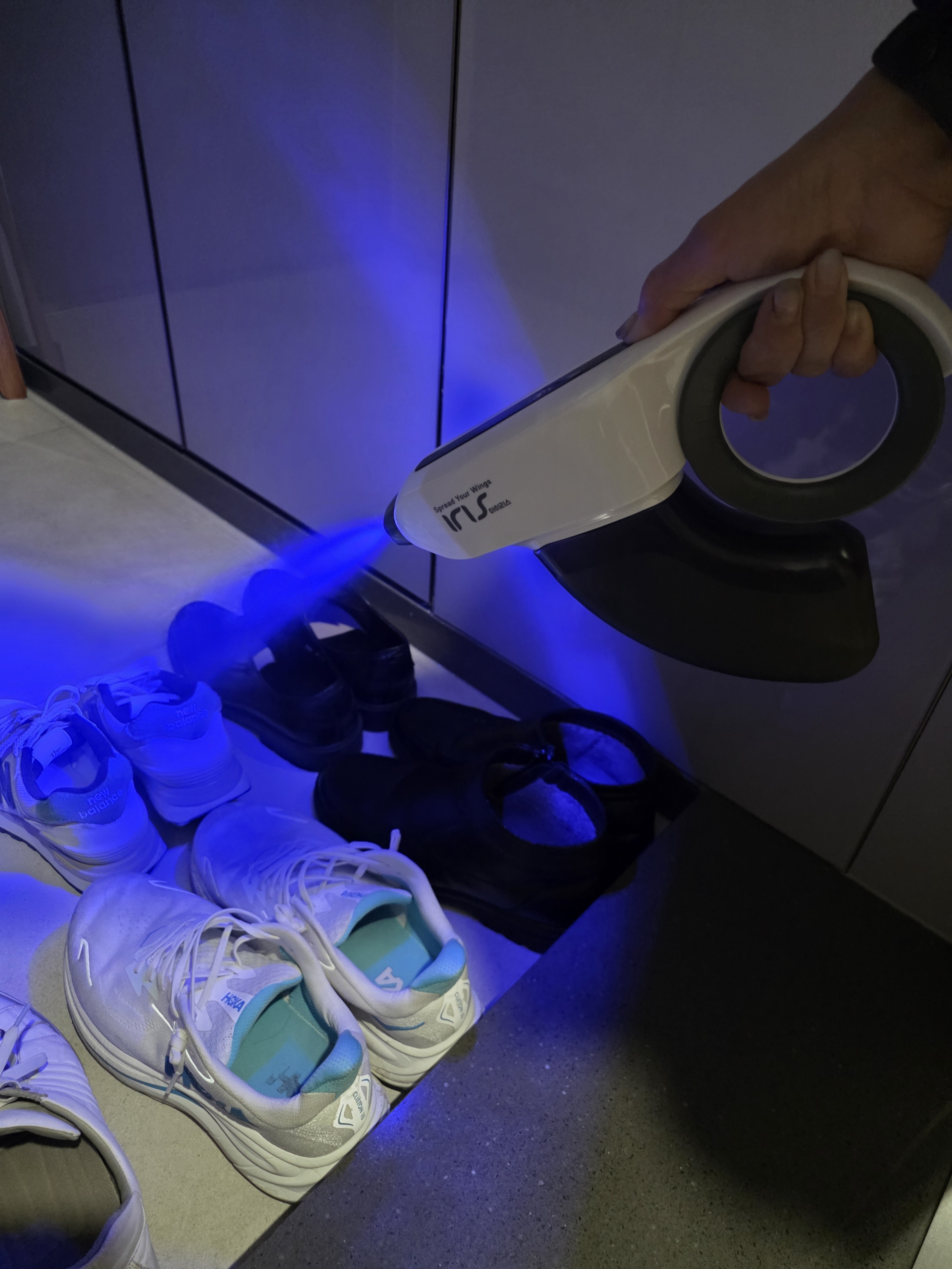 아이리스 피톤치드 프리미엄 2L 스프레이 탈취제 리필 편백나무 오일 편백수 새집증후군