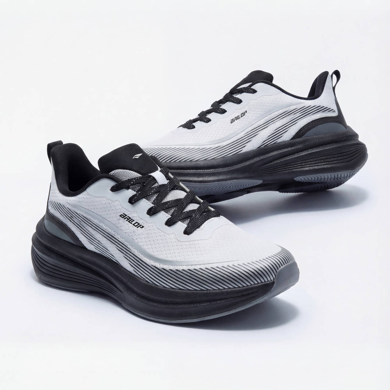 [1+1] 밸롭 썬더R2 러닝화 화이트 제품 이미지